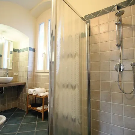 Nocleg ze śniadaniem U Campanin 3*