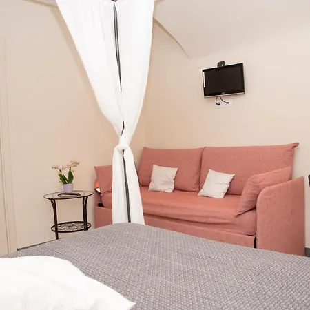 Alojamento de Acomodação e Pequeno-almoço U Campanin Dolceacqua