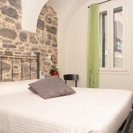 Alojamento de Acomodação e Pequeno-almoço U Campanin