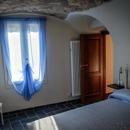 Alojamento de Acomodação e Pequeno-almoço U Campanin 3*